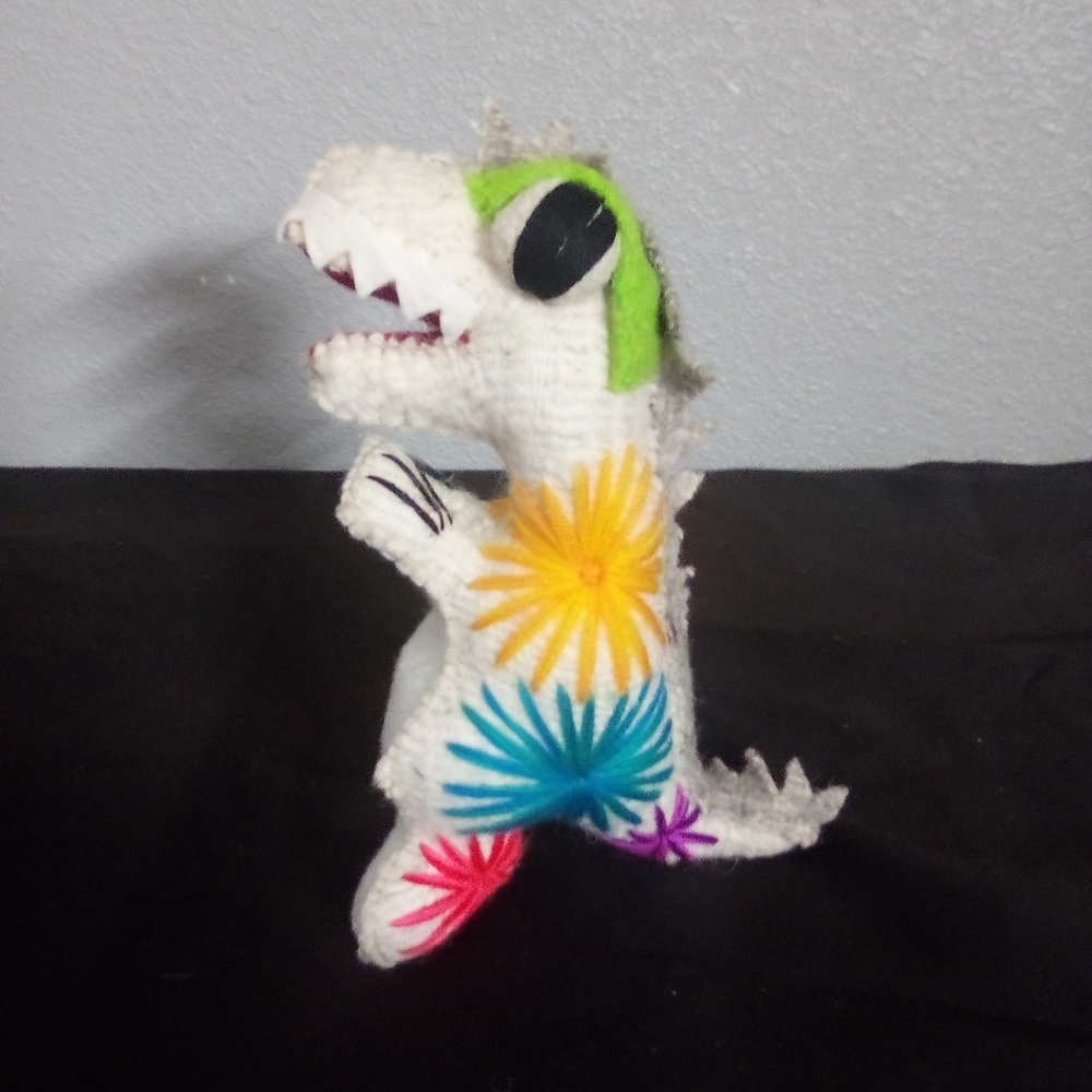 Colorful Plush Dinosaur Toy for Reptile Pets